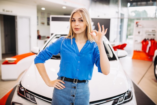 Модельный ряд и выбор среди люксовых автомобилей